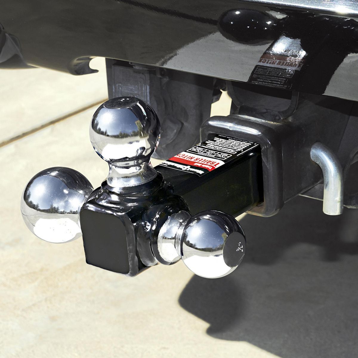 Triple-Ball Trailer Hitch L907