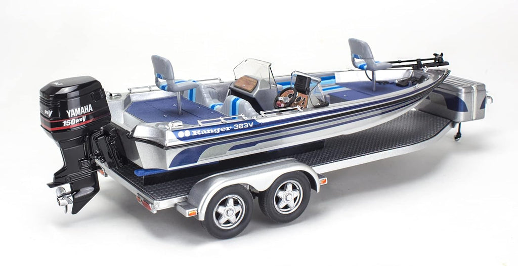 1:24 scale 157-Piece Model Truck Building Kit P511341