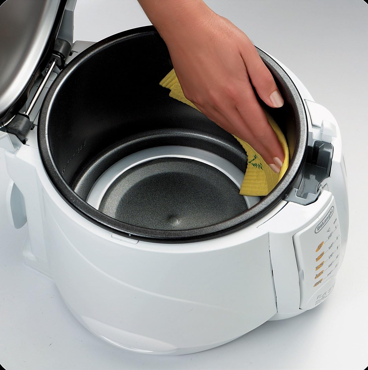 2-1/5-Pound-Capacity Deep Fryer L2744