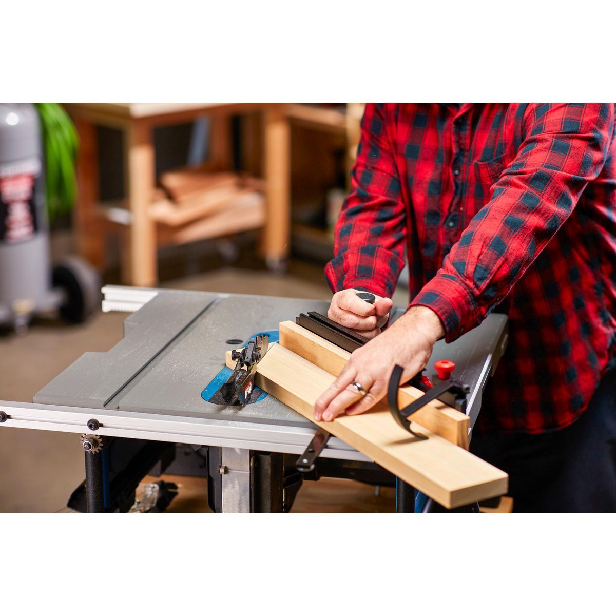 24 in. Fence and Miter Gauge O41037