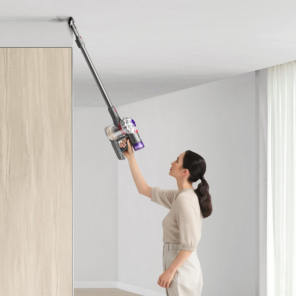 Cordless Vacuum Cleaner N952