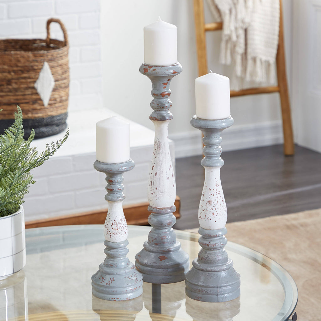 White and Grey Wood Candle Holders I27729