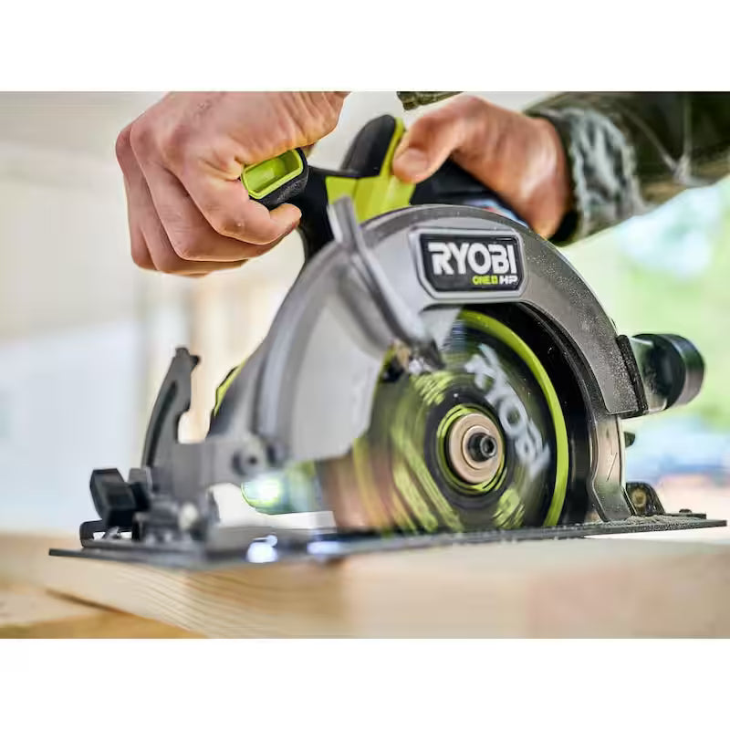 18V Brushless Cordless Compact 6-1/2 in. Circular Saw U1307
