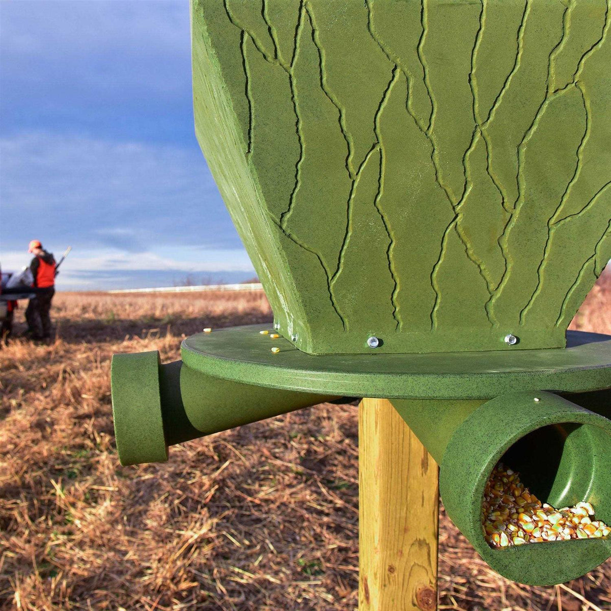 300 lb. Capacity Gravity Feeder G349