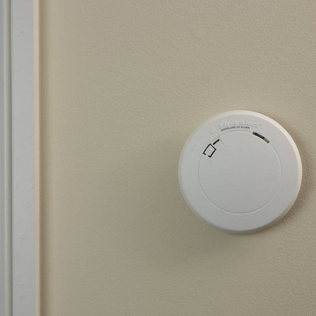 10-Year Combination Carbon Monoxide and Photoelectric Smoke Alarm K146524
