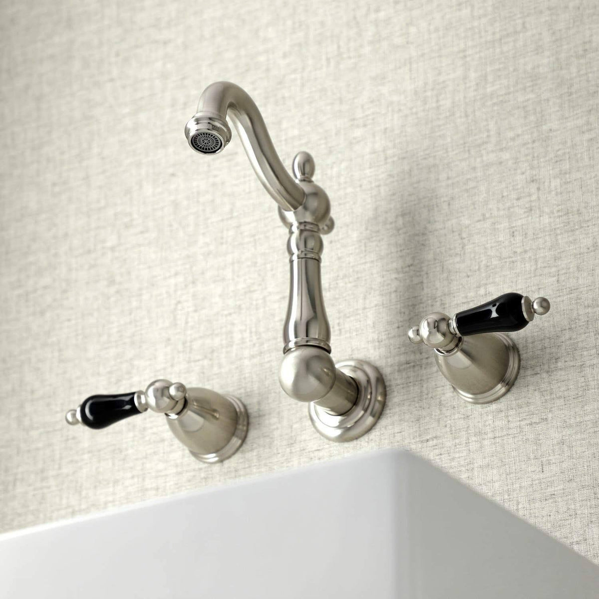 Antique Brass Wall Mount Bathroom Faucet S817