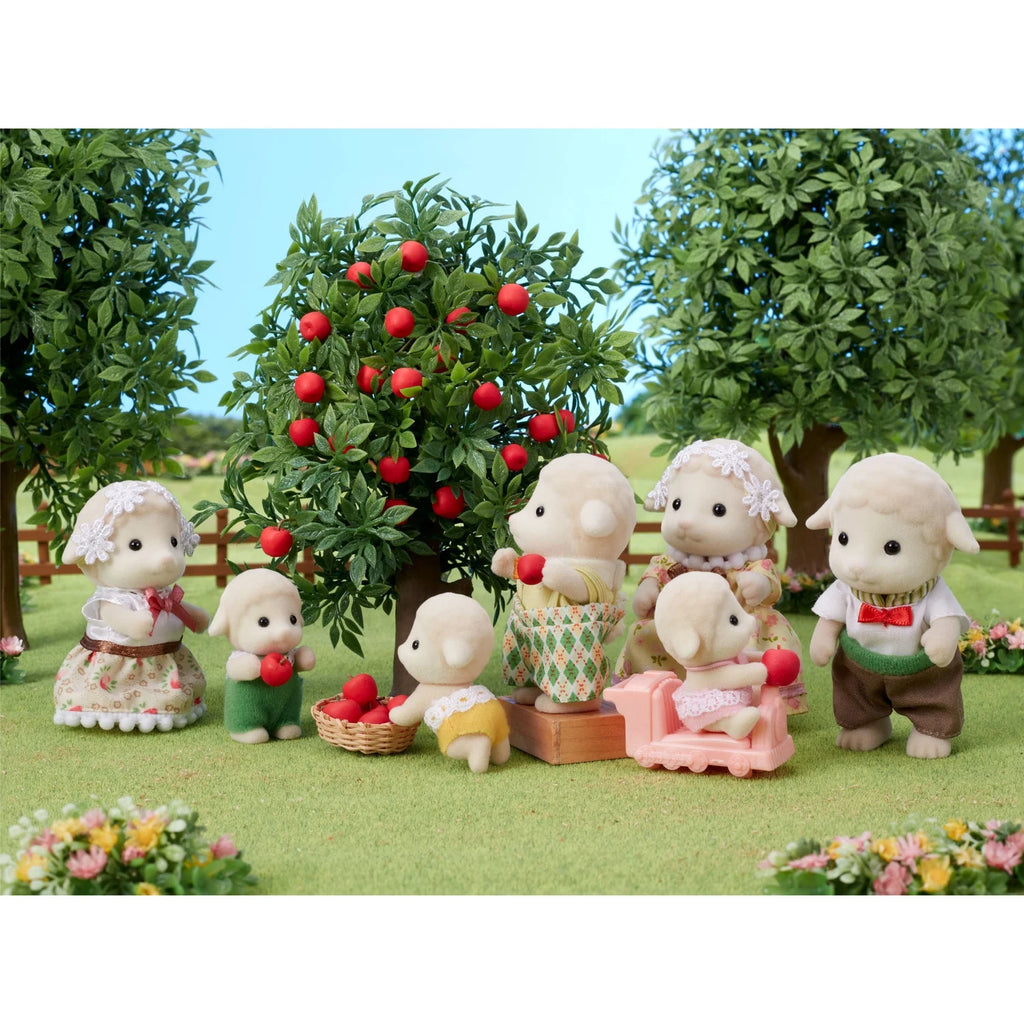 Set of 4 Collectible Doll Figures L62451