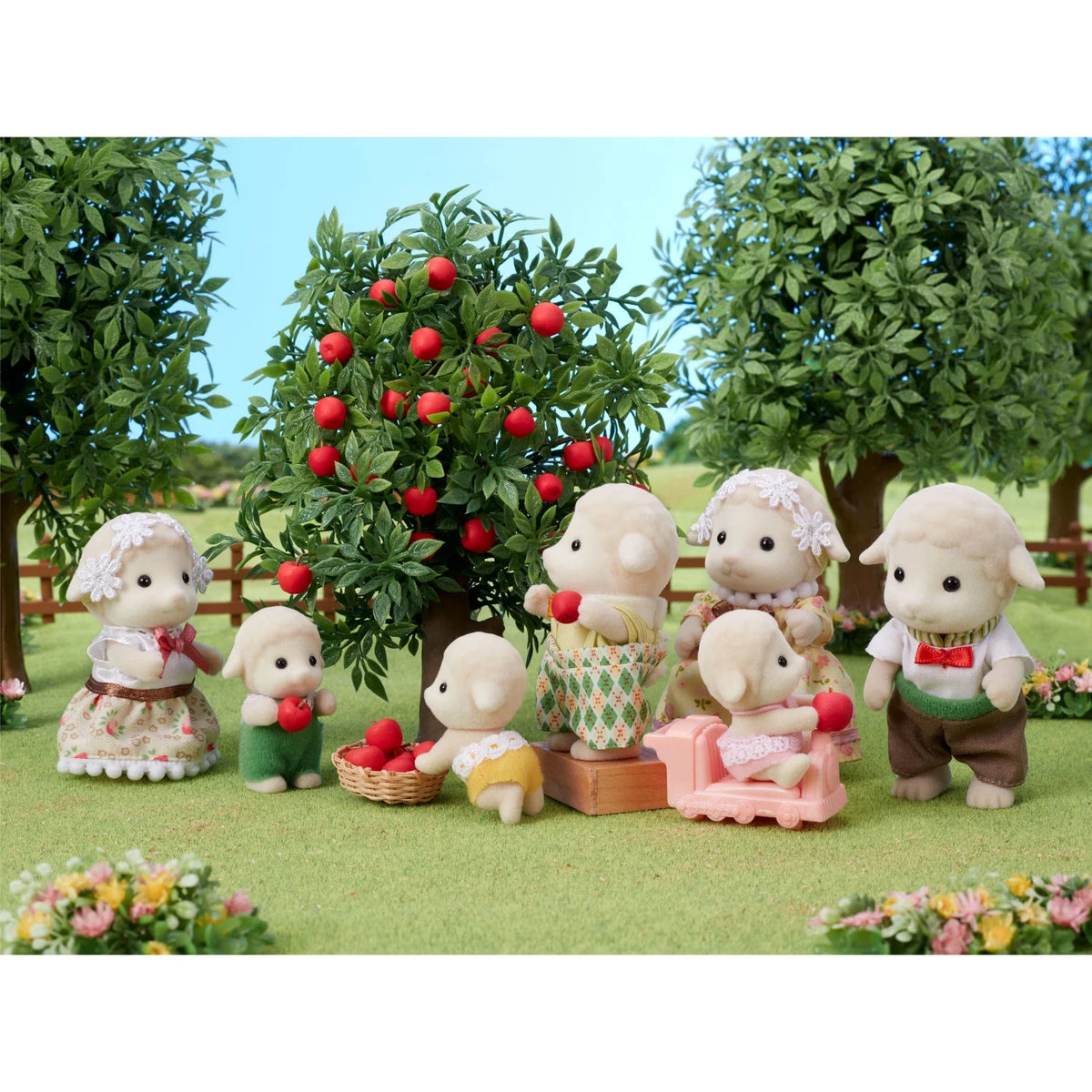Set of 4 Collectible Doll Figures L62451