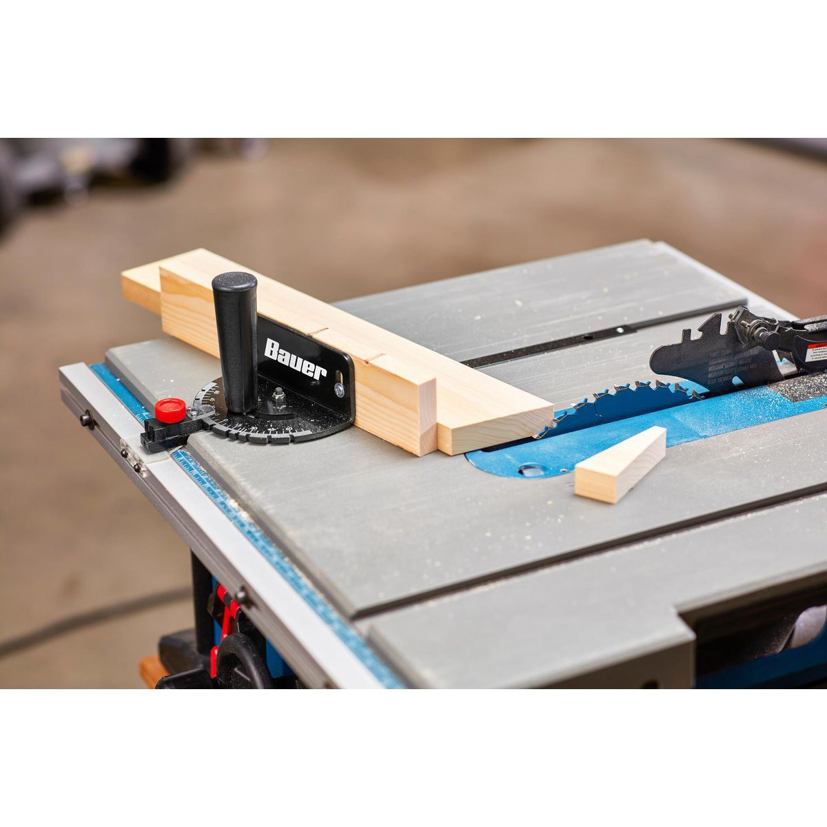 24 in. Fence and Miter Gauge O41037